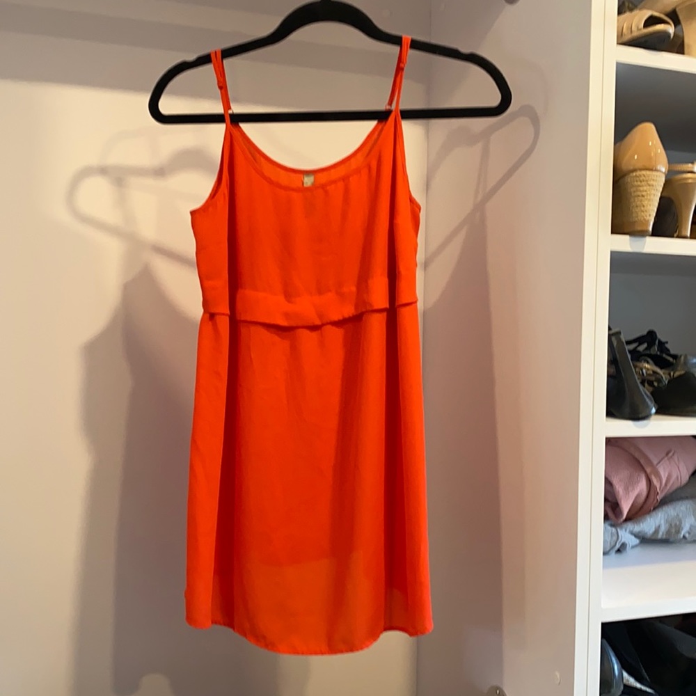 22-032 Thyme women’s orange tank top